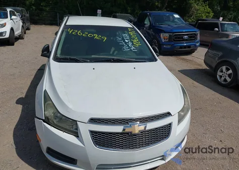 2012 Chevrolet Cruze Ls z USA, uszkodzony, nr VIN 1G1PC5SHXC7172319